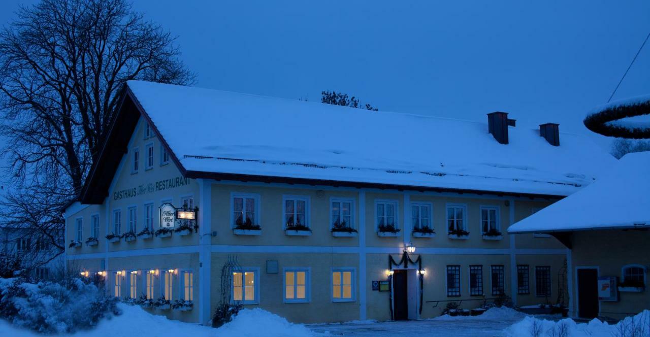 Hotel Alter Wirt Hallbergmoos Exterior foto